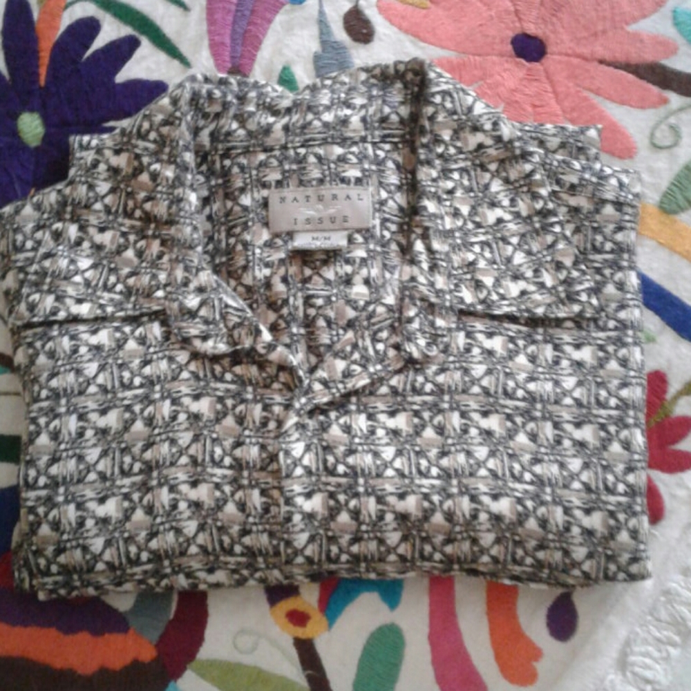 Natural Issue short sleeved shirt, 100% rayon